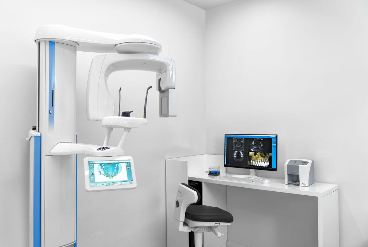 poze promovare clinica stomatologie, foto clinica dentara